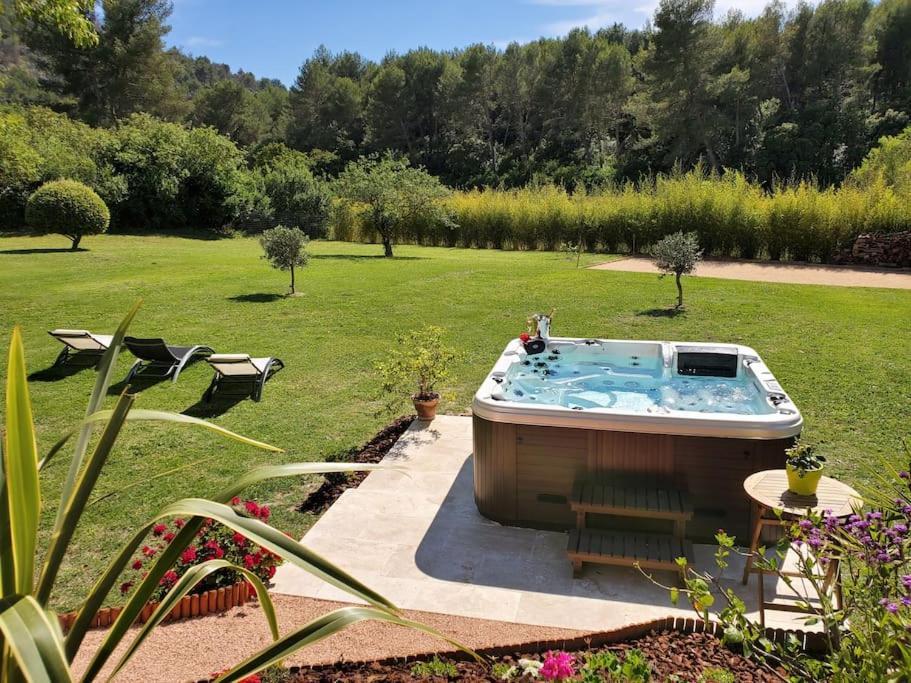 Les Prairies De Fenestrelle Spa & Piscine Au Calme Aubagne Eksteriør bilde